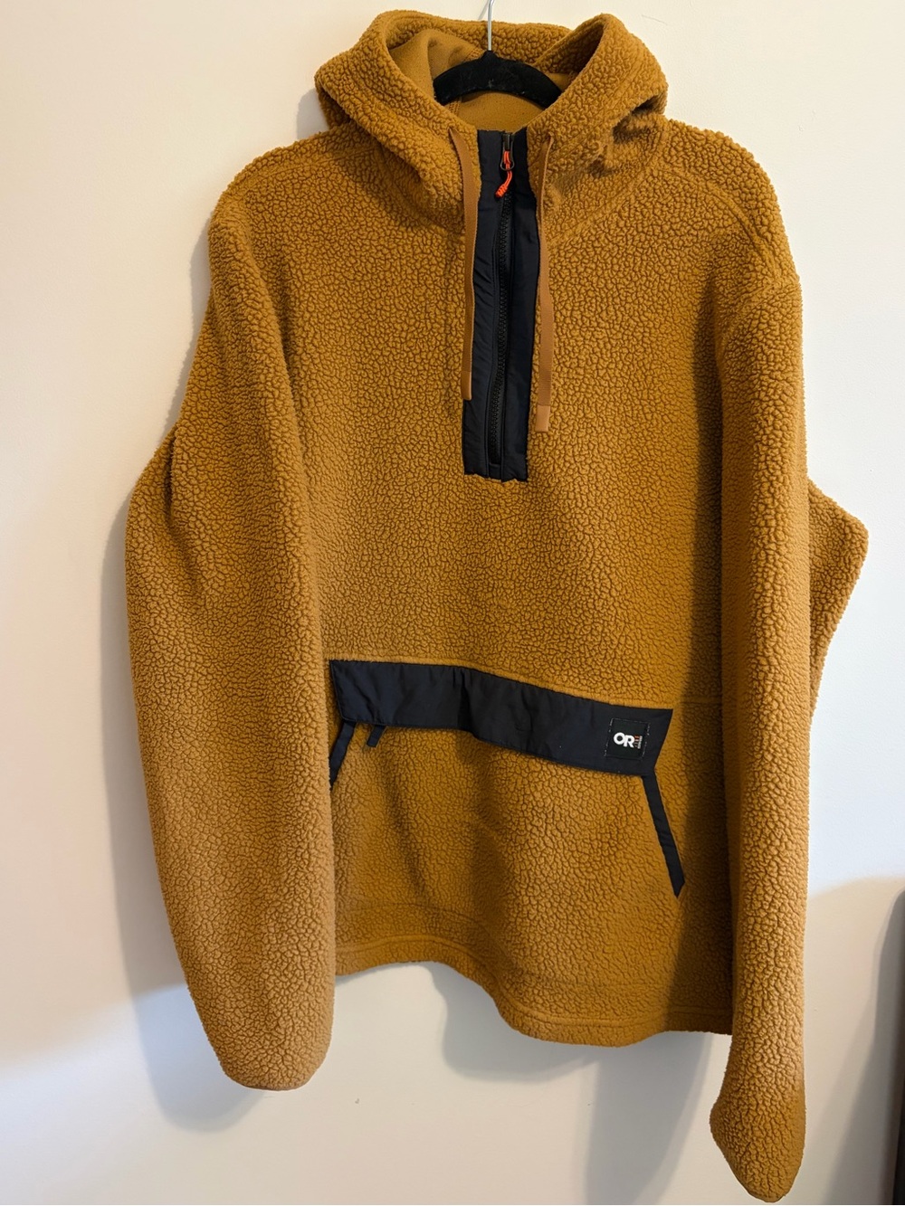 OUTDOOR RESEARCH - Men's XL Grayland Fleece Pullover Hoodie.